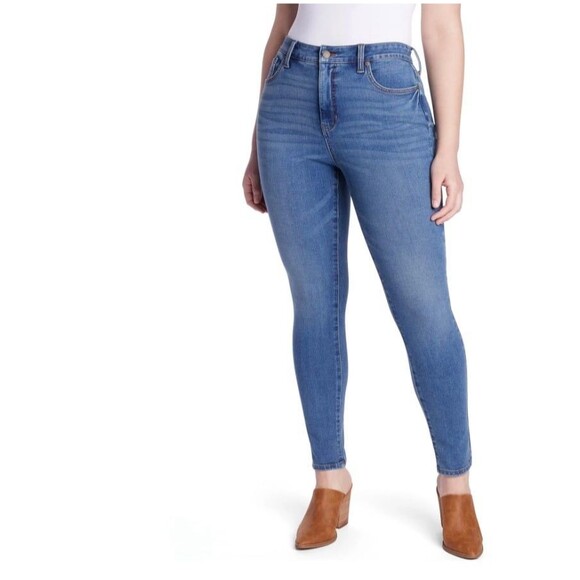 Time and Tru High Rise Curvy Skinny Jeans Size 16 - Picture 1 of 8